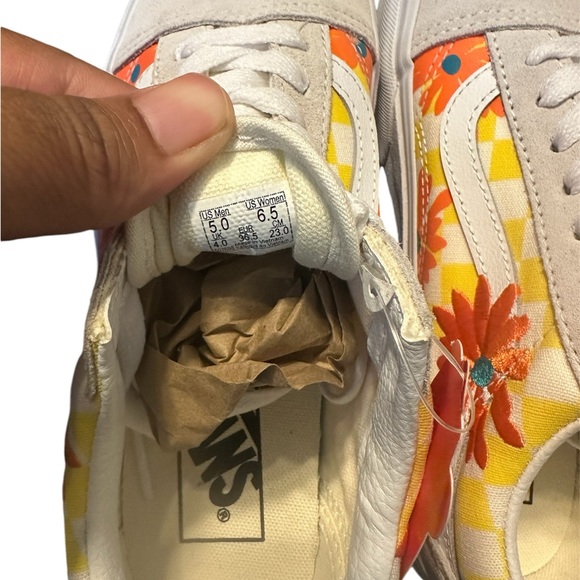 Vans Old Skool Checkerboard Floral Blanc De Blanc Sneakers - Picture 7 of 7